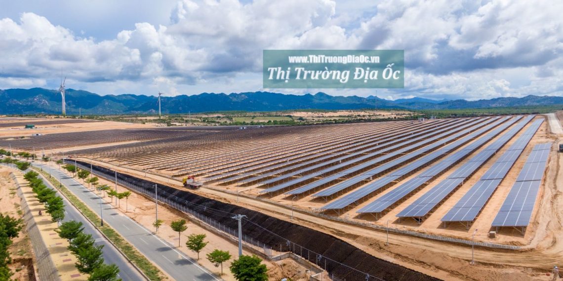 “Cơn lốc” điện mặt trời quét qua, quy hoạch đất đai bị phá nát – Bài 1: “Mọc” trên đất nông nghiệp, “ký sinh” trong khu công nghiệp