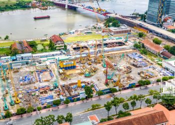 Dòng vốn ngoại chực chờ rót vào thị trường bất động sản Việt Nam