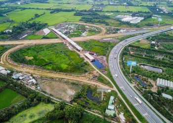 Sau hơn 8 tháng thi công, cao tốc Mỹ Thuận – Cần Thơ đang triển khai ra sao?