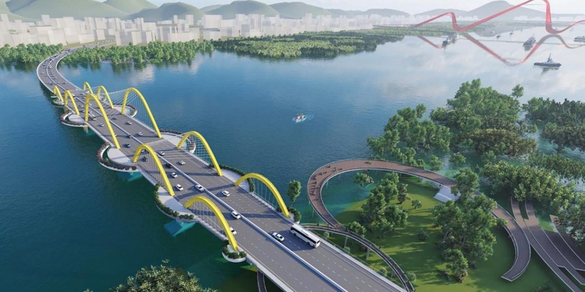 Hợp long nhịp vòm cuối cùng của cầu Cửa Lục 1