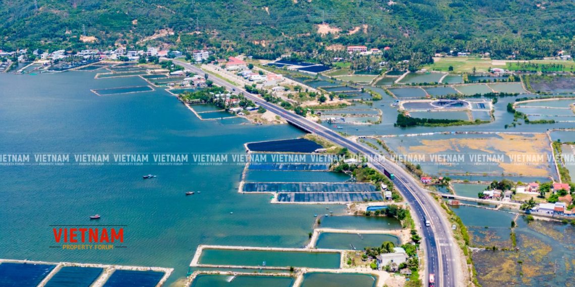 Lộ diện danh tính “ông lớn” đổ bộ bất động sản nghỉ dưỡng 6 sao tại Phú Yên