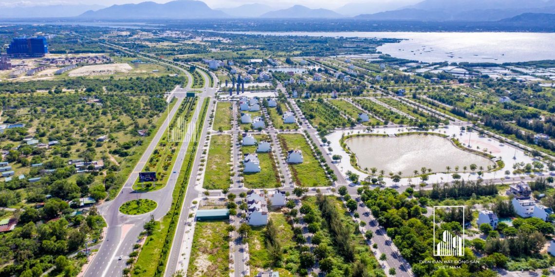 Môi giới và chiêu trò tạo sốt đất ảo