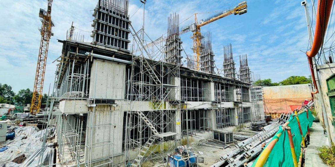 Bình Dương: Dự án C-River View của doanh nhân Nguyễn Quốc Cường bị phạt vì xây dựng không phép