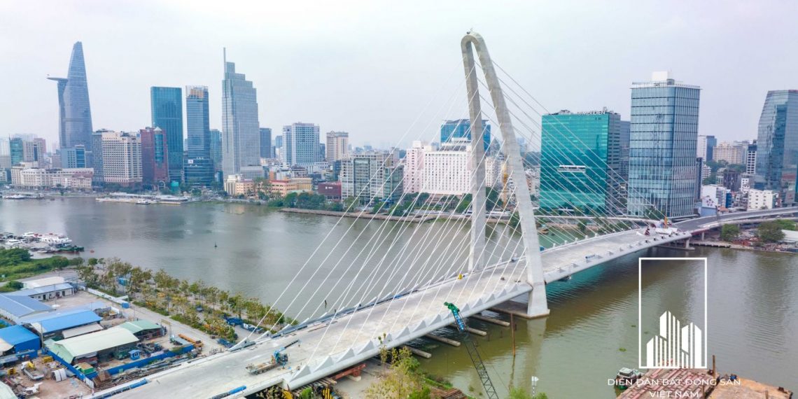 TP. HCM: Hình hài cầu Thủ Thiêm 2 trước ngày thông xe