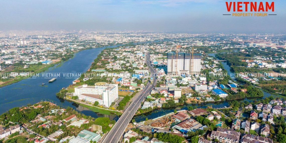 Toàn cảnh Quốc lộ 13 – ‘cung đường vàng’ của BĐS Bình Dương chuẩn bị được mở rộng