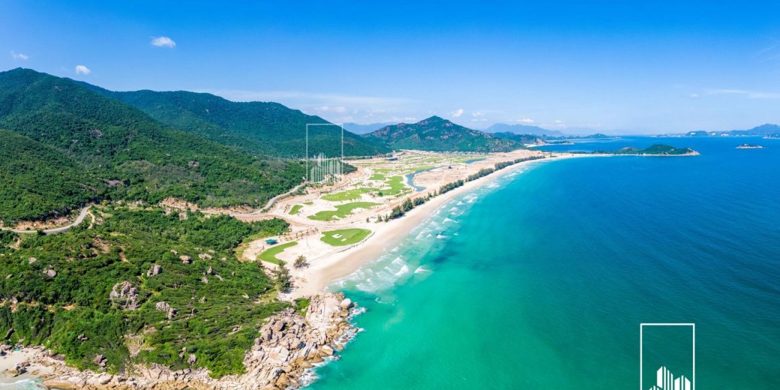 Cận cảnh dự án nghỉ dưỡng Bình Tiên – Ninh Thuận của Trung Nam Group có sân golf sắp hoạt động