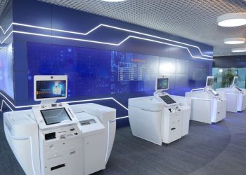 Tập đoàn Công nghệ Unicloud tiên phong cung cấp giải pháp máy giao dịch ngân hàng tự động STM