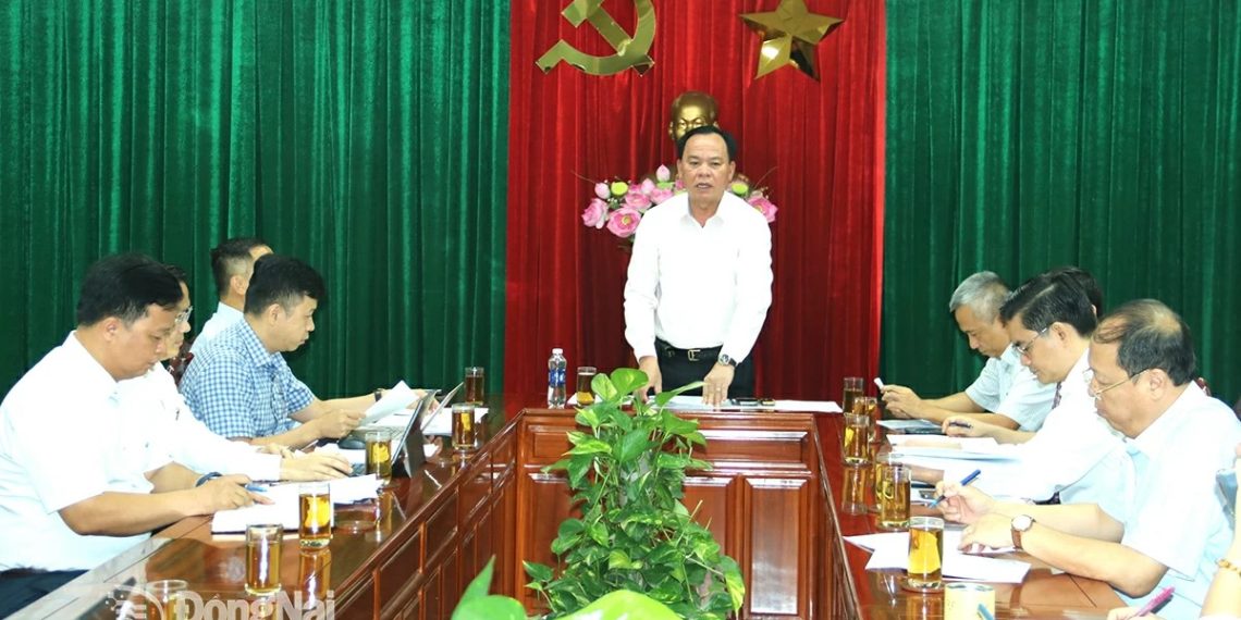 Lãnh đạo tỉnh làm việc với Công ty Cổ phần Đầu tư và phát triển hạ tầng Techtra về tiến độ thực hiện các dự án