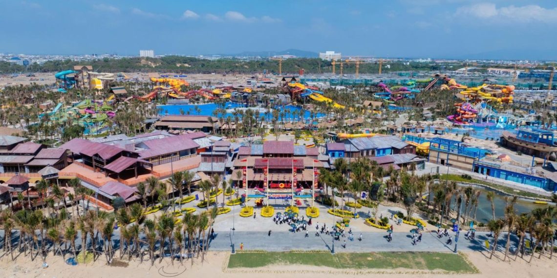 TP.Hồ Chí Minh khai trương công viên nước đẳng cấp quốc tế