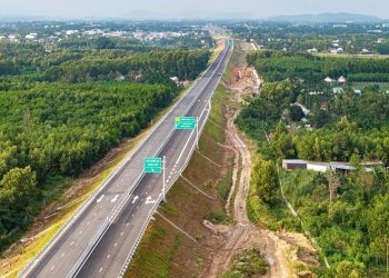 Bổ sung 3 tuyến cao tốc đầu tư trước năm 2030